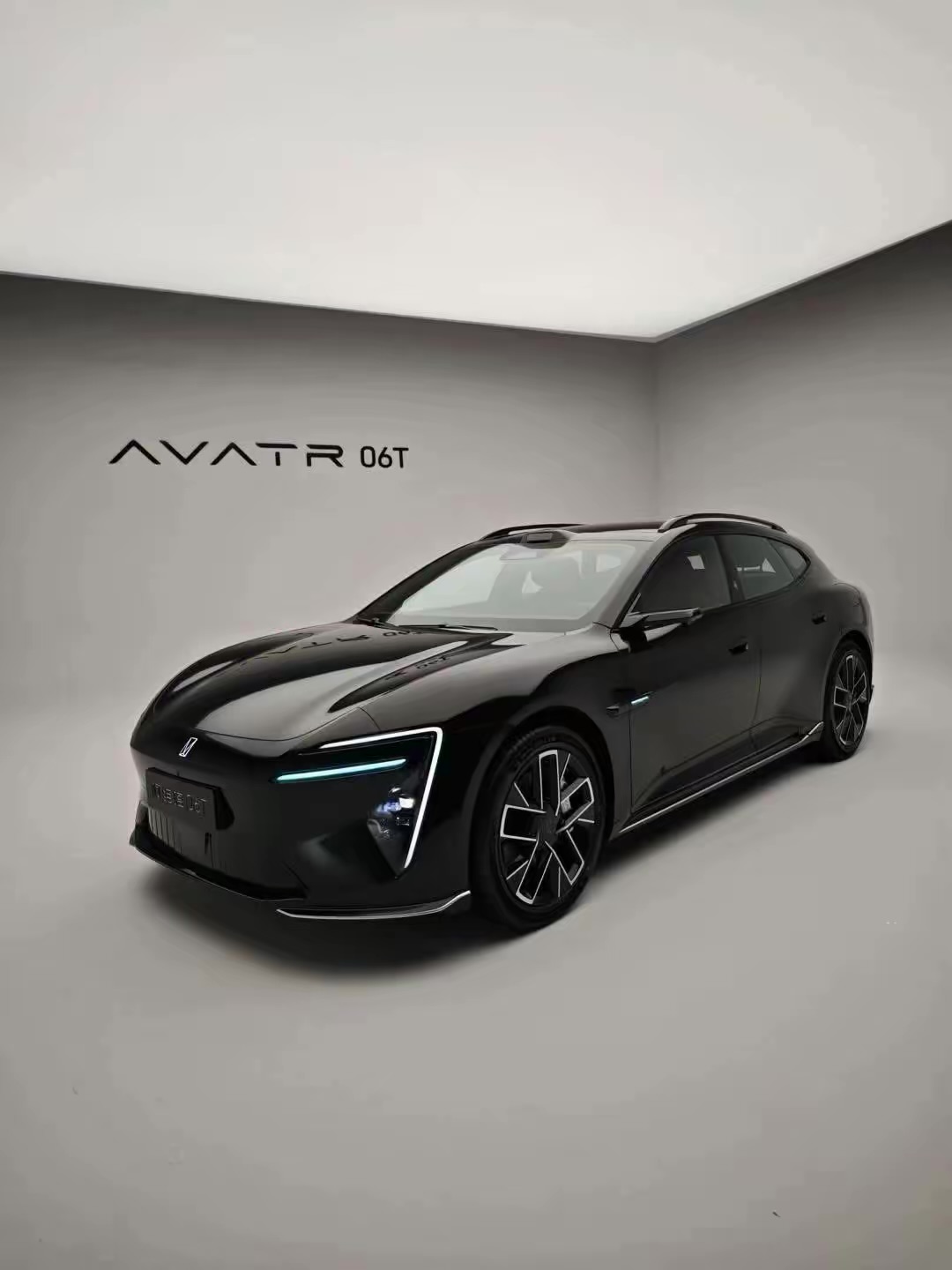 AVATR 06T