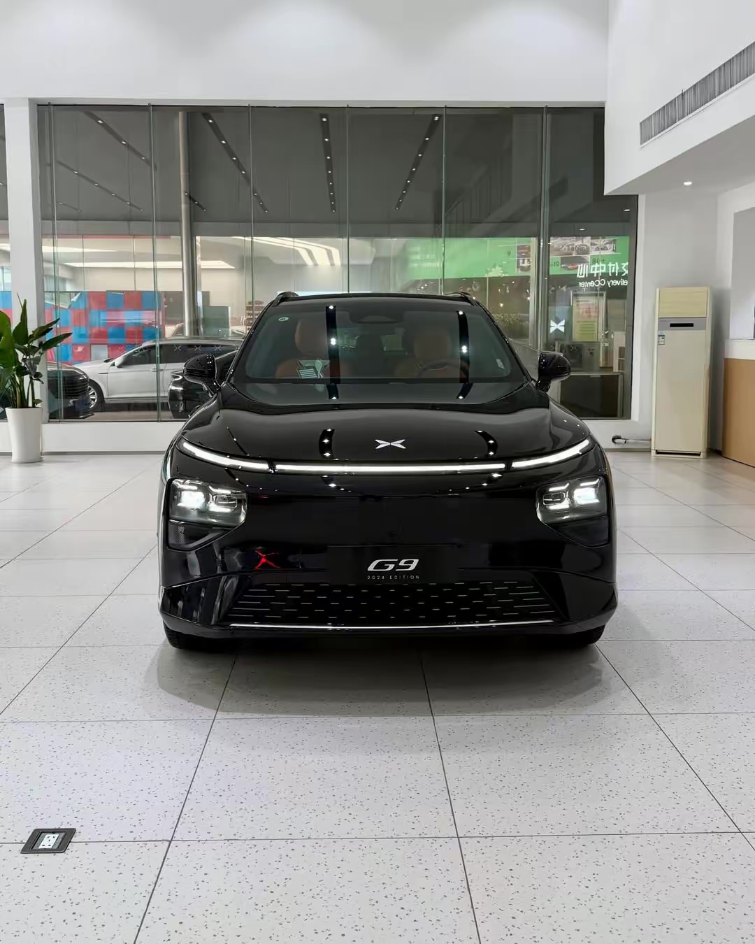 XPENG G9
